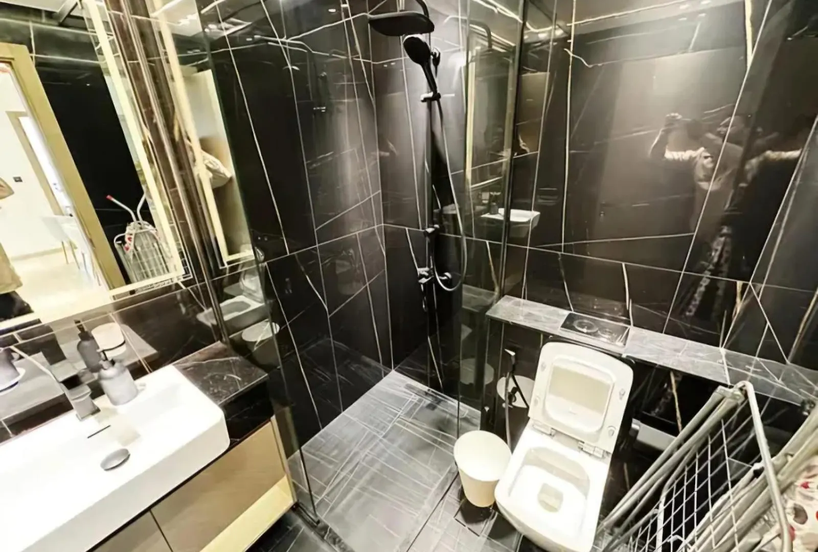 Apartment Binghatti Heights Jvc Dubai United Arab Emirates